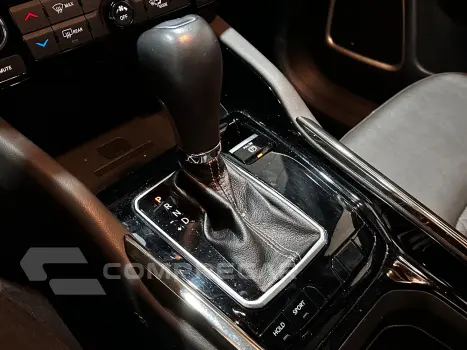 COMMANDER 1.3 T270 TURBO FLEX OVERLAND AT6