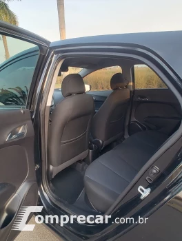 HB20S 1.6 Comfort Plus 16V