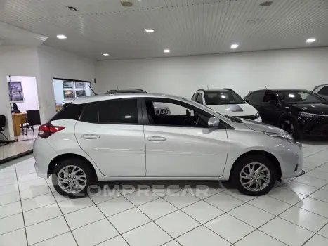 Yaris Hatch 1.5 16V 4P FLEX XS CONNECT MULTIDRIVE AUTOMÁTICO
