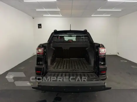Strada Freedom 1.3 Flex 8V CD