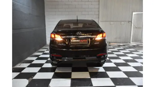 HB20S - 1.6 PREMIUM 16V 4P AUTOMÁTICO