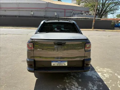 STRADA 1.0 Turbo 200 Ultra CD