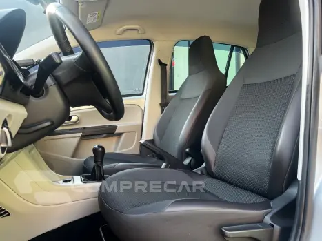 up! high 1.0 TSI Total Flex 12V 5p