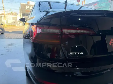 JETTA R-Line 250 TSI 1.4 Flex 16V Aut.