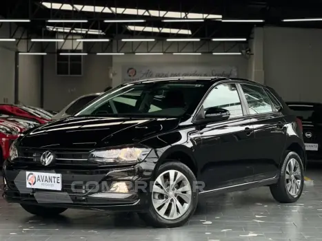 Volkswagen POLO 1.0 200 TSI COMFORTLINE AUTOMÁTICO 4 portas