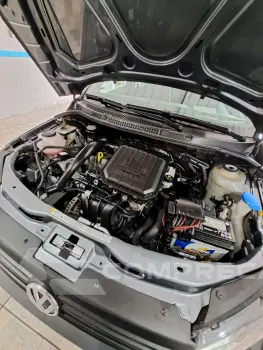 VOYAGE 1.0 12V MPI Totalflex