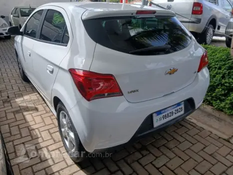 ONIX - 1.4 MPFI LT 8V 4P MANUAL