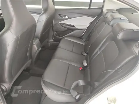 ONIX 1.0 Turbo Plus Premier