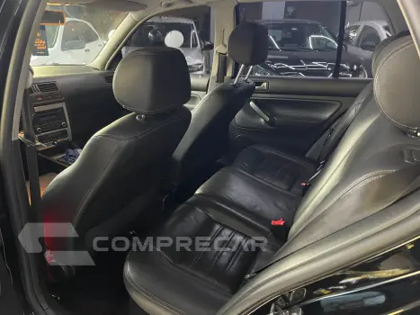 GOLF 2.0 MI Black Edition 8V