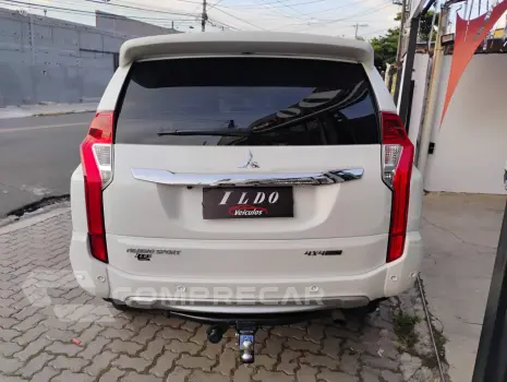 PAJERO 2.5 Sport HPE 4X4 8V Turbo Intercooler