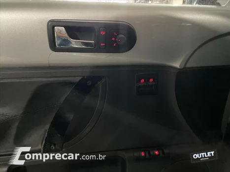 NEW BEETLE 2.0 MI 8V GASOLINA 2P AUTOMÁTICO