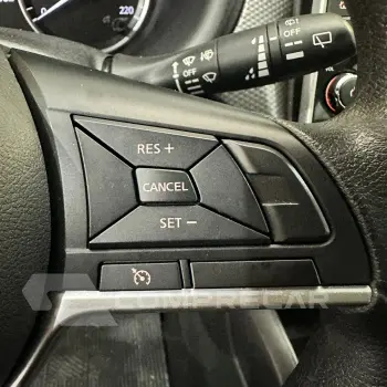KICKS Active 1.6 16V Flex Aut.