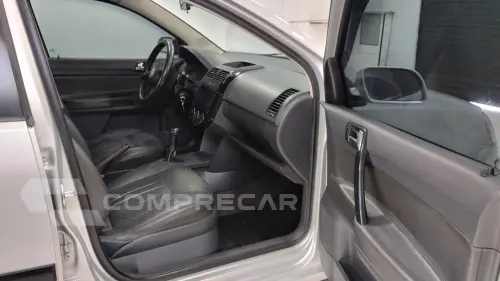 POLO SEDAN 1.6 MI 8V