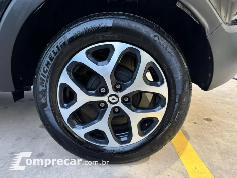 CAPTUR Intense Bose 1.6 16V Flex 5p Aut.