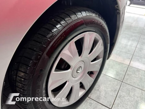 SANDERO ZEN10MT