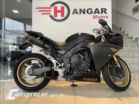 YZF R1