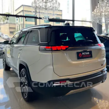 COMMANDER 1.3 T270 Turbo Limited