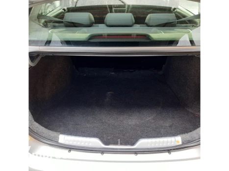 VOYAGE 1.6 MI CITY 8V FLEX 4P MANUAL