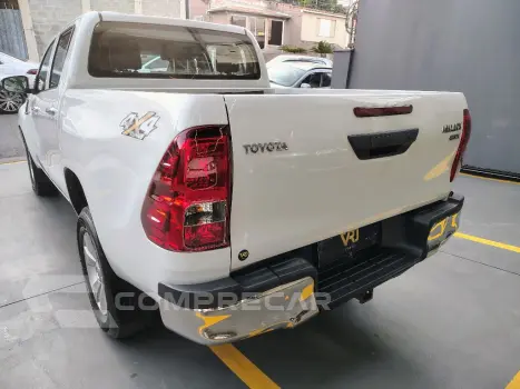 Hilux CD 4x4 2.8 Diesel Mec.