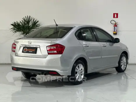 CITY 1.5 LX Sedan 16V