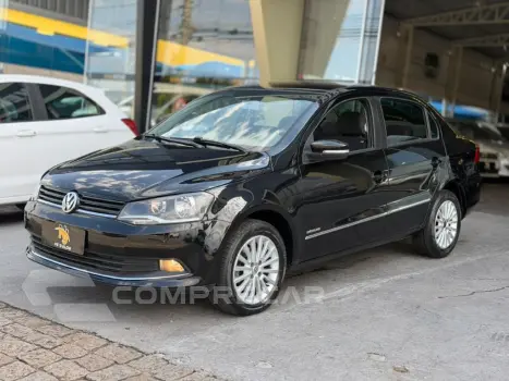 Volkswagen VOYAGE COMF/Highli. 1.6 T.Flex 8V 4p 4 portas