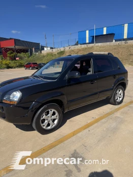 Hyundai TUCSON 2.0 MPFI GLS 16V 143cv 2WD 4 portas