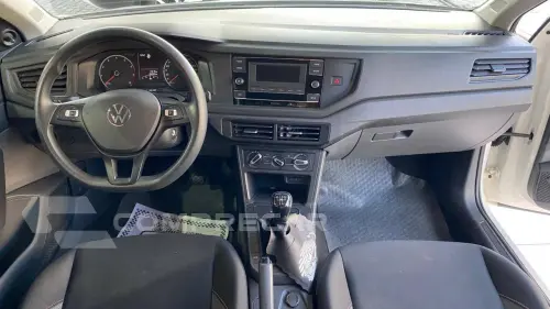 VOLKSWAGEN POLO 1.0 MPI TRACK