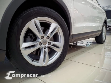 Q3 1.4 TFSI AMBIENTE FLEX 4P S TRONIC