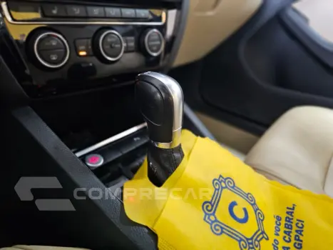 JETTA Highline 2.0 TSI 16V 4p Tiptronic