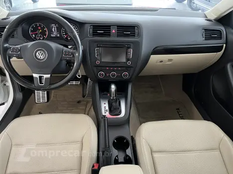 JETTA CONFORTLINE TIPTRONIC