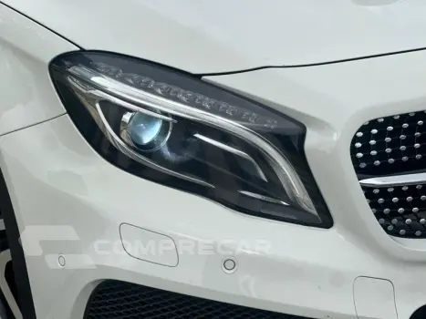 GLA 250 2.0 16V TURBO GASOLINA SPORT 4P AUTOMÁTICO