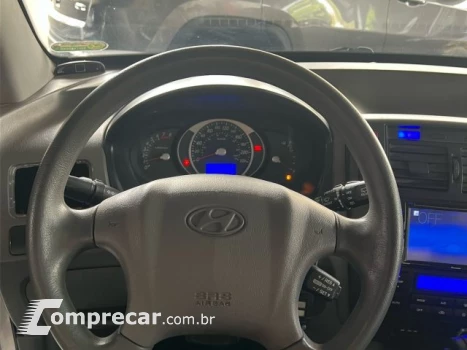 TUCSON - 2.0 MPFI GLS 16V 143CV 2WD 4P AUTOMÁTICO