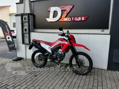 XR TORNADO 300L