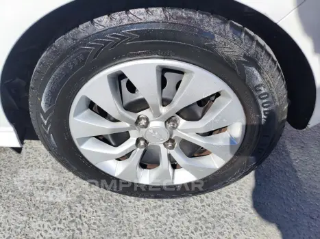 Onix Hatch 1.4 4P FLEX LT