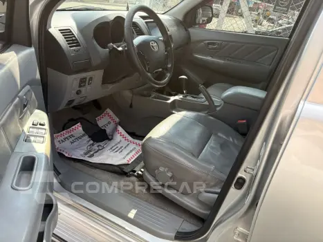 Hilux Caminhonete 3.0 4P 4X4 SRV TURBO DIESEL CABINE DUPLA A