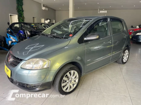 Volkswagen FOX 1.0 MI City 8V 4 portas