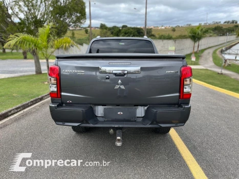 L200 TRITON 2.4 16V TURBO DIESEL SPORT HPE-S CD 4P 4X4 AUTOM
