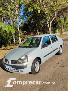 Renault CLIO 1.0 Privilége 16V 4 portas