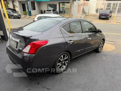 VERSA UNIQUE 1.6 16V FlexStart 4p Aut.