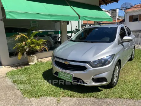 CHEVROLET ONIX 1.0 LT 4 portas