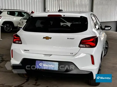 ONIX 1.0 TURBO FLEX LT AUTOMÁTICO