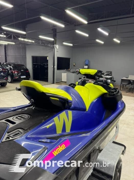 Sea-Doo Wake 170