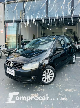 Volkswagen Fox 1.0 Mi Total Flex 8V 5p 4 portas