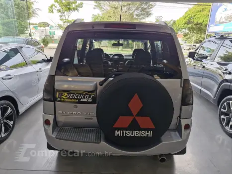PAJERO TR4 2.0 4X2 16V 140CV FLEX 4P AUTOMÁTICO
