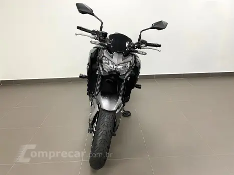 KAWASAKI Z900
