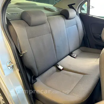 VOYAGE 1.0 12V MPI Totalflex Trendline