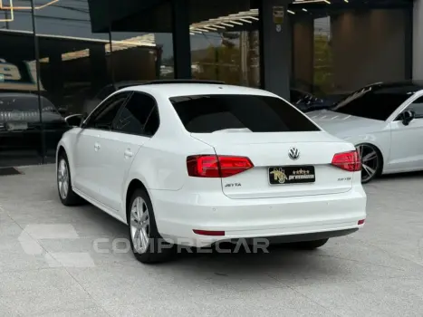 JETTA 2.0 TSI HIGHLINE 211CV GASOLINA 4P TIPTRONIC