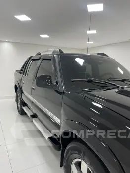S10 2.4 MPFI Executive 4X2 CD 8V