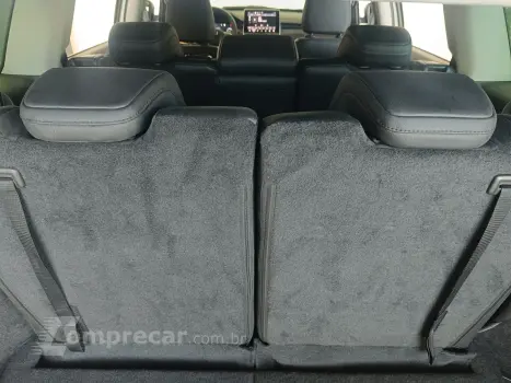 COMMANDER 1.3 T270 TURBO LIMITED AT6