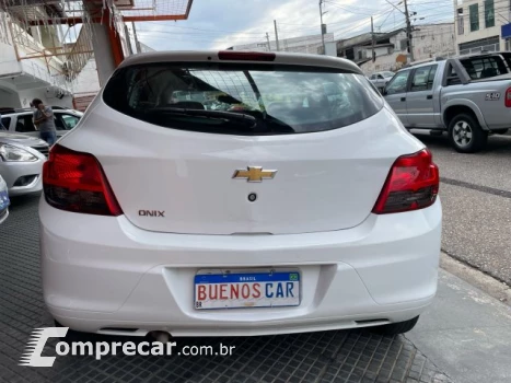 ONIX - 1.0 MPI JOY 8V 4P MANUAL